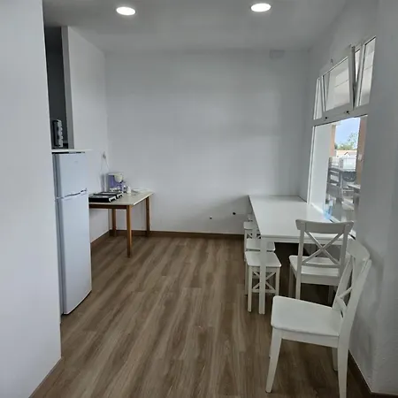 De * Кастро-Урдиалес