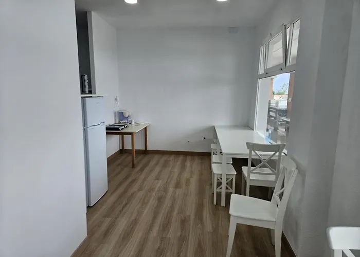 De * Кастро-Урдиалес